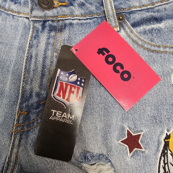 NWT NFL FocoWashington Redskins Denim Shorts Size Small Women's Embroidere - Picture 12 of 14